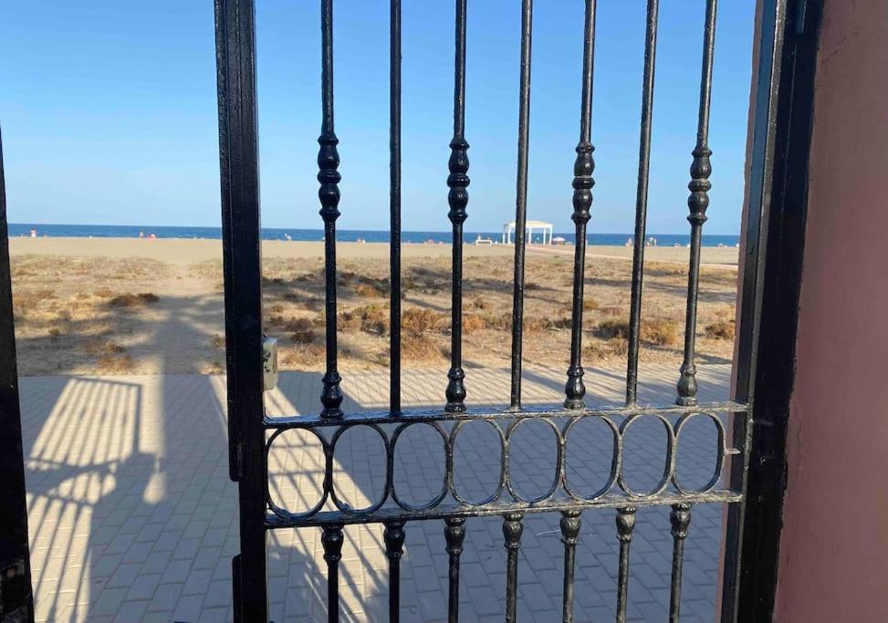 Piso En Primera Linea De Playa, Vera Playa Playas de Vera Eksteriør bilde
